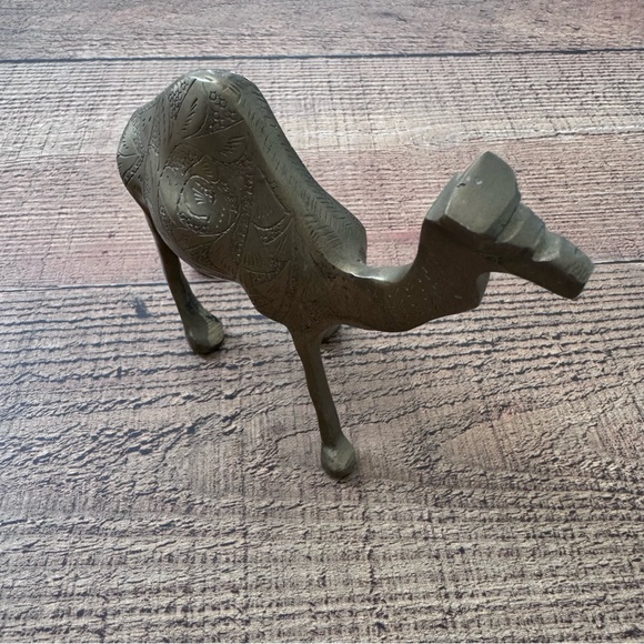 Brass Camel Decorative Statue Statue - Picture 1 of 7